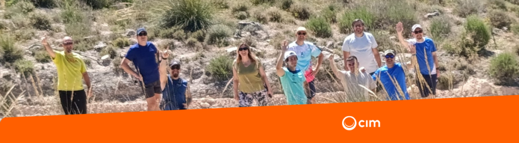 Personas del equipo de CIM en la casa rural.